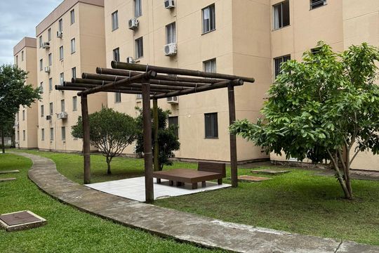 Área externa de apartamento à venda com 2 quartos, 38m² em Jardim Dona Leopoldina, Porto Alegre