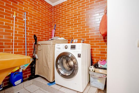 Area de serviços de casa para alugar com 4 quartos, 340m² em Indianópolis, São Paulo