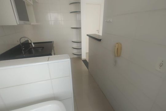 Cozinha de apartamento para alugar com 2 quartos, 56m² em Parque Nova Suica, Valinhos