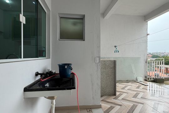 Casa para alugar com 1 quarto, 35m² em Jardim Planalto, Carapicuíba