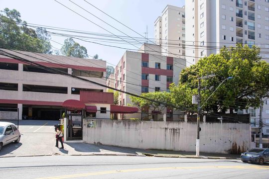 Fachado do condomínio de apartamento para alugar com 2 quartos, 38m² em Conceição, Diadema