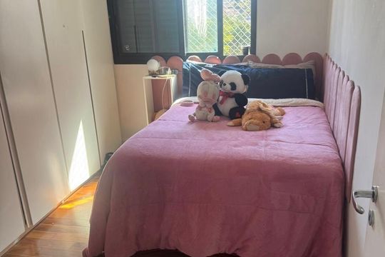 Quarto 2 de apartamento para alugar com 2 quartos, 127m² em Real Parque, São Paulo