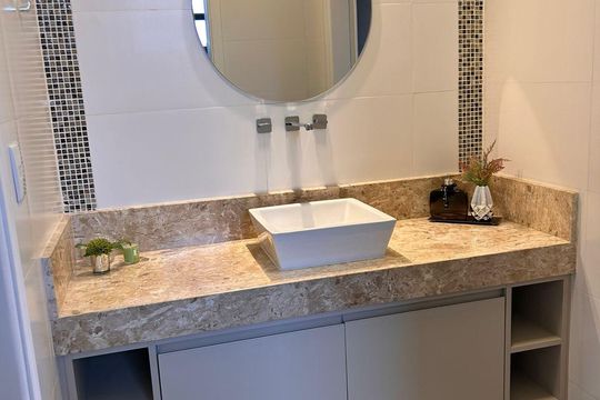 Banheiro de casa de condomínio à venda com 4 quartos, 961m² em Centro, Vinhedo