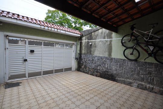 Garagem de casa para alugar com 2 quartos, 200m² em Vila Guilherme, São Paulo