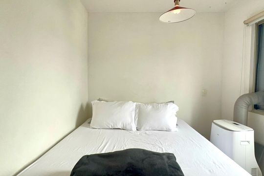 Quarto de apartamento à venda com 1 quarto, 54m² em Vila Beatriz, São Paulo