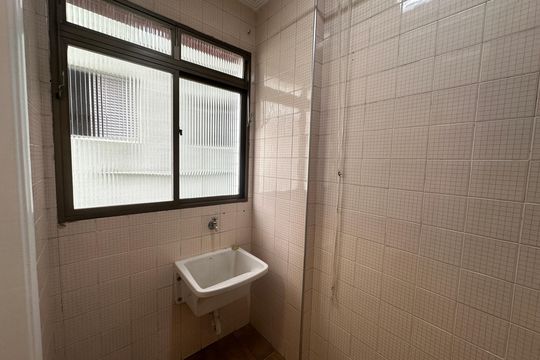 Área de Serviço de apartamento para alugar com 1 quarto, 54m² em Itararé, São Vicente