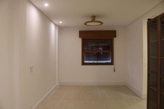 Sala/Quarto de kitnet/studio para alugar com 1 quarto, 39m² em Pompeia, São Paulo