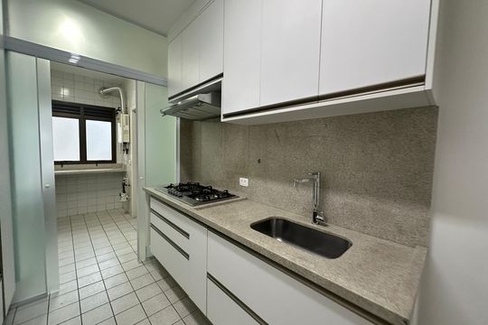 Cozinha de apartamento para alugar com 3 quartos, 130m² em Alphaville Industrial, Barueri
