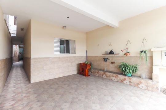 Garagem de casa para alugar com 4 quartos, 110m² em Vila Verde, São Paulo