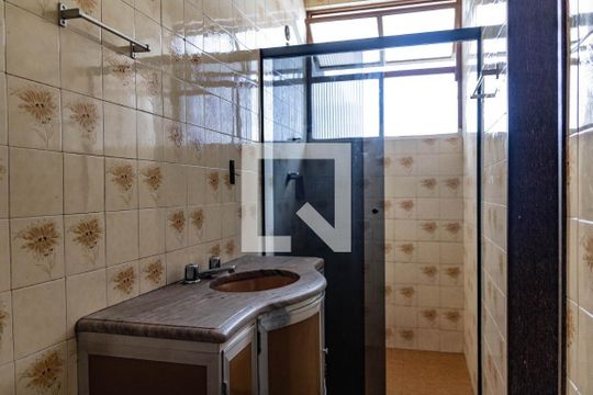 Casa à venda com 3 quartos, 387m² em Alto Caiçaras, Belo Horizonte