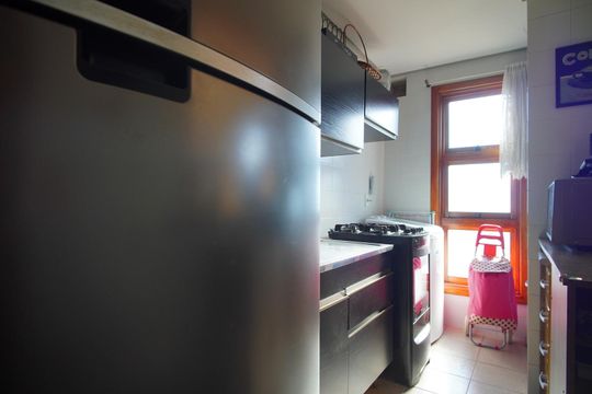 Cozinha de apartamento para alugar com 1 quarto, 67m² em Independência, Porto Alegre