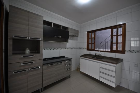 Cozinha de casa para alugar com 2 quartos, 80m² em Parque Vitoria, São Paulo
