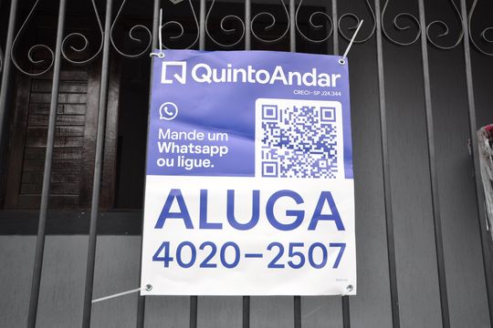 Placa de casa para alugar com 2 quartos, 80m² em Parque Vitoria, São Paulo