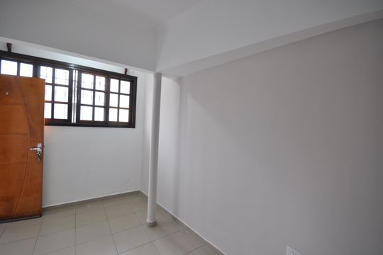 Casa para alugar com 2 quartos, 80m² em Parque Vitoria, São Paulo