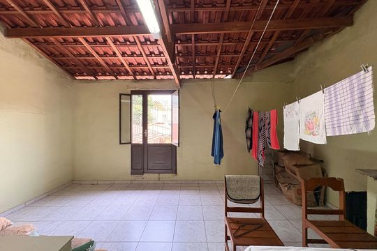 Área de Serviço de casa à venda com 2 quartos, 148m² em Vila Eldizia, Santo André