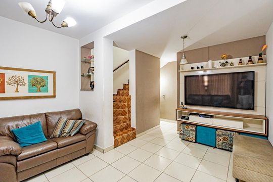 Casa de Condomínio à venda com 3 quartos, 250m² em Vila Moraes, São Paulo
