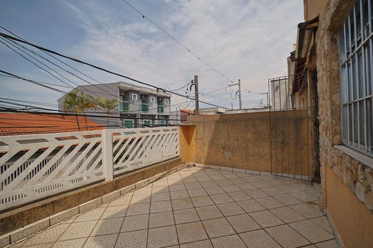Varanda de casa à venda com 4 quartos, 250m² em Jardim Nordeste, São Paulo
