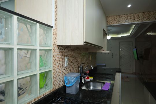 Cozinha de apartamento para alugar com 2 quartos, 42m² em Guaianases, São Paulo