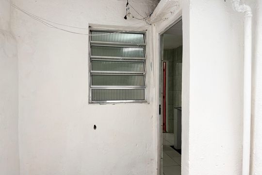 Quintal de casa para alugar com 2 quartos, 70m² em Vila Picinin, São Paulo