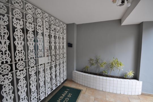 Entrada de apartamento à venda com 2 quartos, 63m² em Jardim Leonor Mendes de Barros, São Paulo