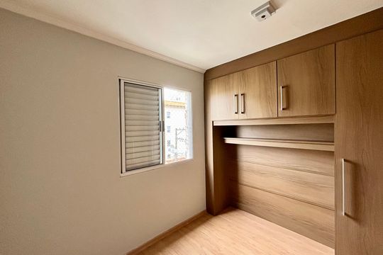 Quarto 2 de apartamento para alugar com 2 quartos, 47m² em Jardim Sao Miguel, Ferraz de Vasconcelos
