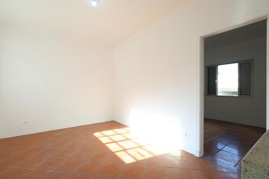 Sala de casa à venda com 2 quartos, 60m² em Vila Romana, São Paulo