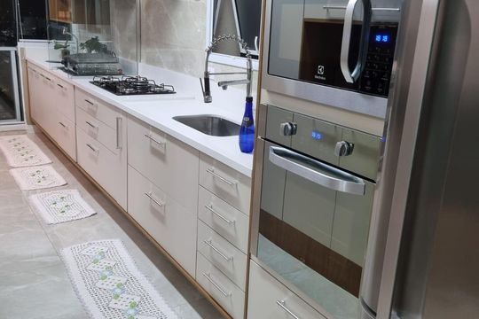 Cozinha de apartamento à venda com 2 quartos, 96m² em Vila Osasco, Osasco