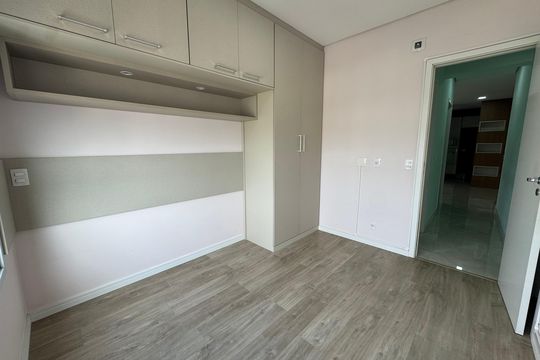 Apartamento à venda com 3 quartos, 96m² em Vila Osasco, Osasco