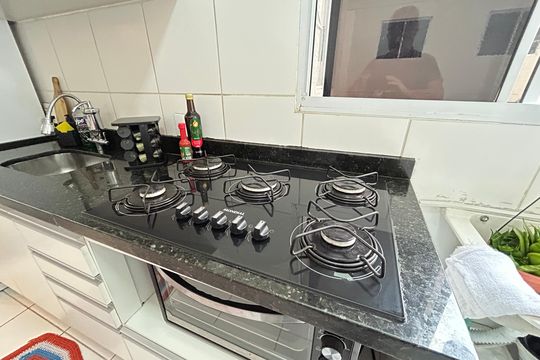 Detalhe da cozinha de apartamento à venda com 2 quartos, 45m² em Cavalcanti, Rio de Janeiro