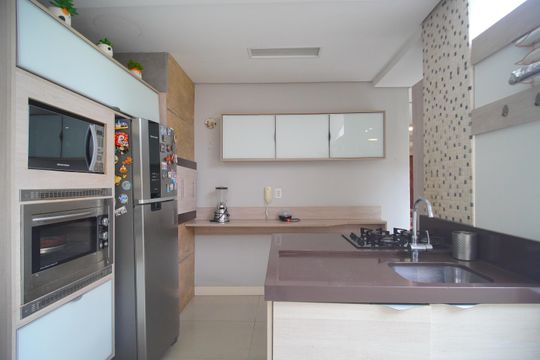 Cozinha de casa de condomínio à venda com 3 quartos, 112m² em São Jorge, Novo Hamburgo