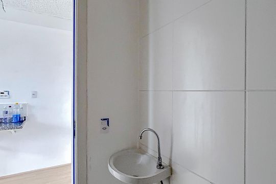 Banheiro de kitnet/studio para alugar com 1 quarto, 37m² em Tatuapé, São Paulo
