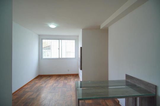 Apartamento para alugar com 3 quartos, 62m² em Sarandi, Porto Alegre