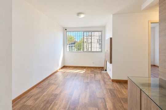 Sala de apartamento para alugar com 3 quartos, 61m² em Sarandi, Porto Alegre