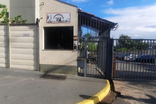 Fachada do Prédio de apartamento para alugar com 2 quartos, 50m² em Loteamento Parque Centenario, Campinas