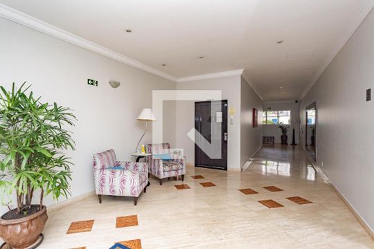 Hall de entrada de apartamento à venda com 3 quartos, 149m² em Cambuci, São Paulo