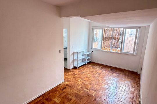 Quarto de kitnet/studio para alugar com 1 quarto, 41m² em Bela Vista, Porto Alegre
