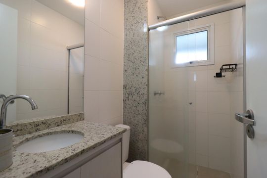 Banheiro de apartamento para alugar com 1 quarto, 58m² em Jardim Botânico, Ribeirão Preto