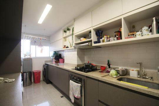 Cozinha de apartamento para alugar com 2 quartos, 92m² em Jardim Vazani, São Paulo
