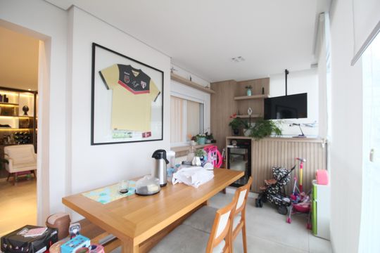 Varanda gourmet de apartamento para alugar com 2 quartos, 92m² em Jardim Vazani, São Paulo