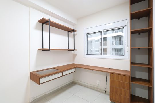 Quarto 1 de apartamento para alugar com 2 quartos, 45m² em Lapa de Baixo, São Paulo