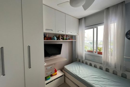 Quarto 2 de apartamento à venda com 4 quartos, 120m² em Barra da Tijuca, Rio de Janeiro