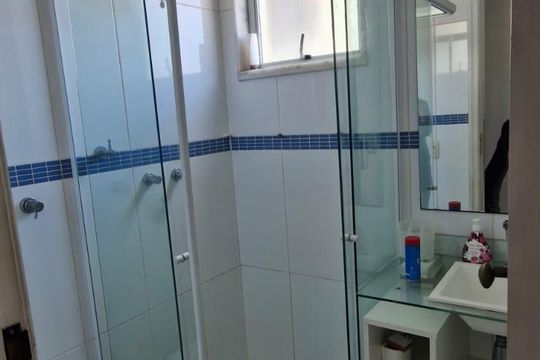 Banheiro 2 de casa de condomínio à venda com 4 quartos, 223m² em Taquara, Rio de Janeiro