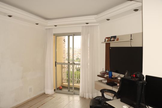 Apartamento à venda com 2 quartos, 53m² em Sítio Pinheirinho, São Paulo