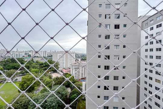 Vista do Quarto 2 de apartamento para alugar com 2 quartos, 43m² em Penha de França, São Paulo