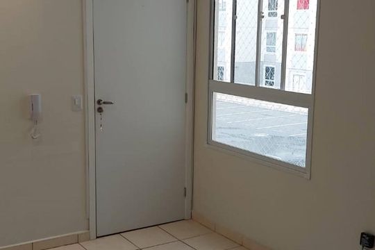 Apartamento à venda com 2 quartos, 47m² em Setor Andreia, Goiânia