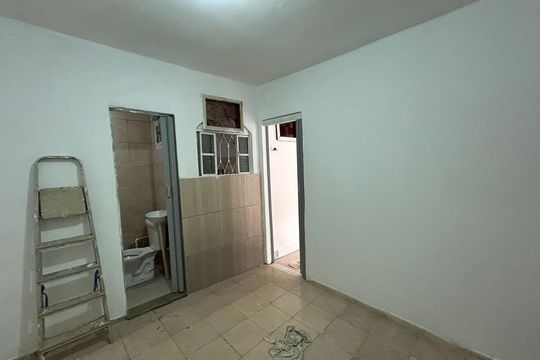 Quarto Suíte de casa para alugar com 1 quarto, 55m² em Vila Valqueire, Rio de Janeiro