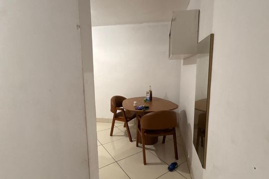 Corredor de apartamento para alugar com 2 quartos, 47m² em Vila Urupês, Suzano