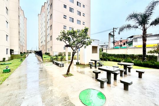 Área comum de apartamento para alugar com 2 quartos, 41m² em Jardim Lourdes, Ferraz de Vasconcelos