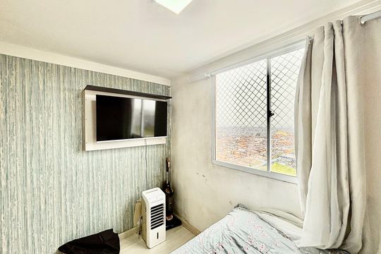 Quarto 2 de apartamento para alugar com 2 quartos, 41m² em Jardim Lourdes, Ferraz de Vasconcelos