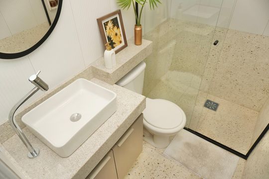 Banheiro de casa de condomínio à venda com 1 quarto, 18m² em Santo Agostinho, Belo Horizonte